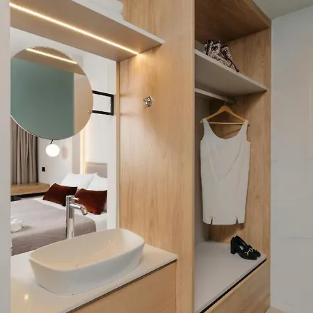 The & (adults Only) 3*